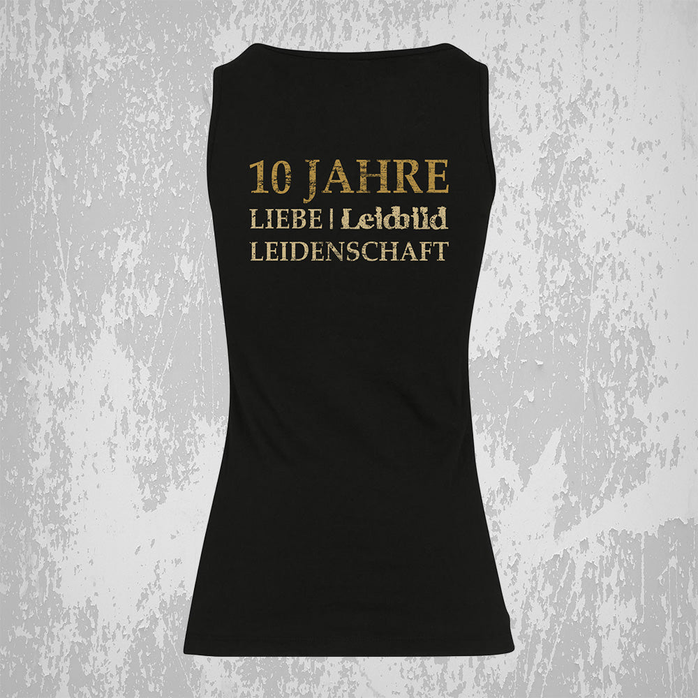 Tank Top Frauen: 10 Jahre Leidbild